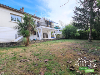 maison 10 pièces - 220m2 à Mérignac (33700)