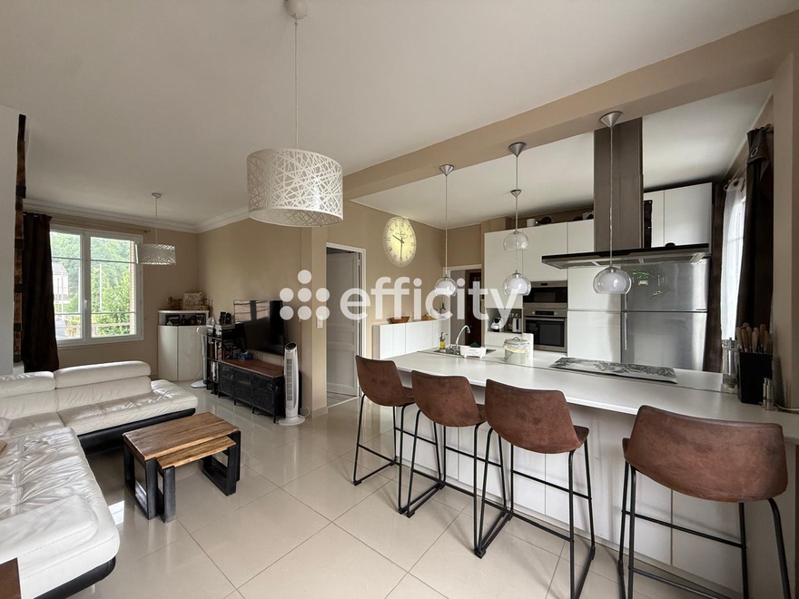 maison 5 pièces - 106m2 à Mantes-la-Jolie (78200)