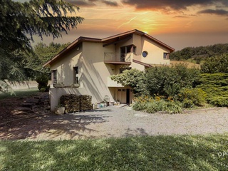 maison 8 pièces - 276m2 à Poleymieux-au-Mont-d'Or (69250)