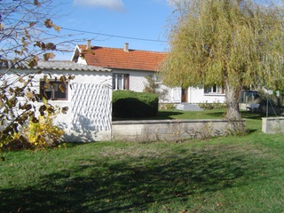 maison 3 pièces - 55m2 à Ébreuil (03450)