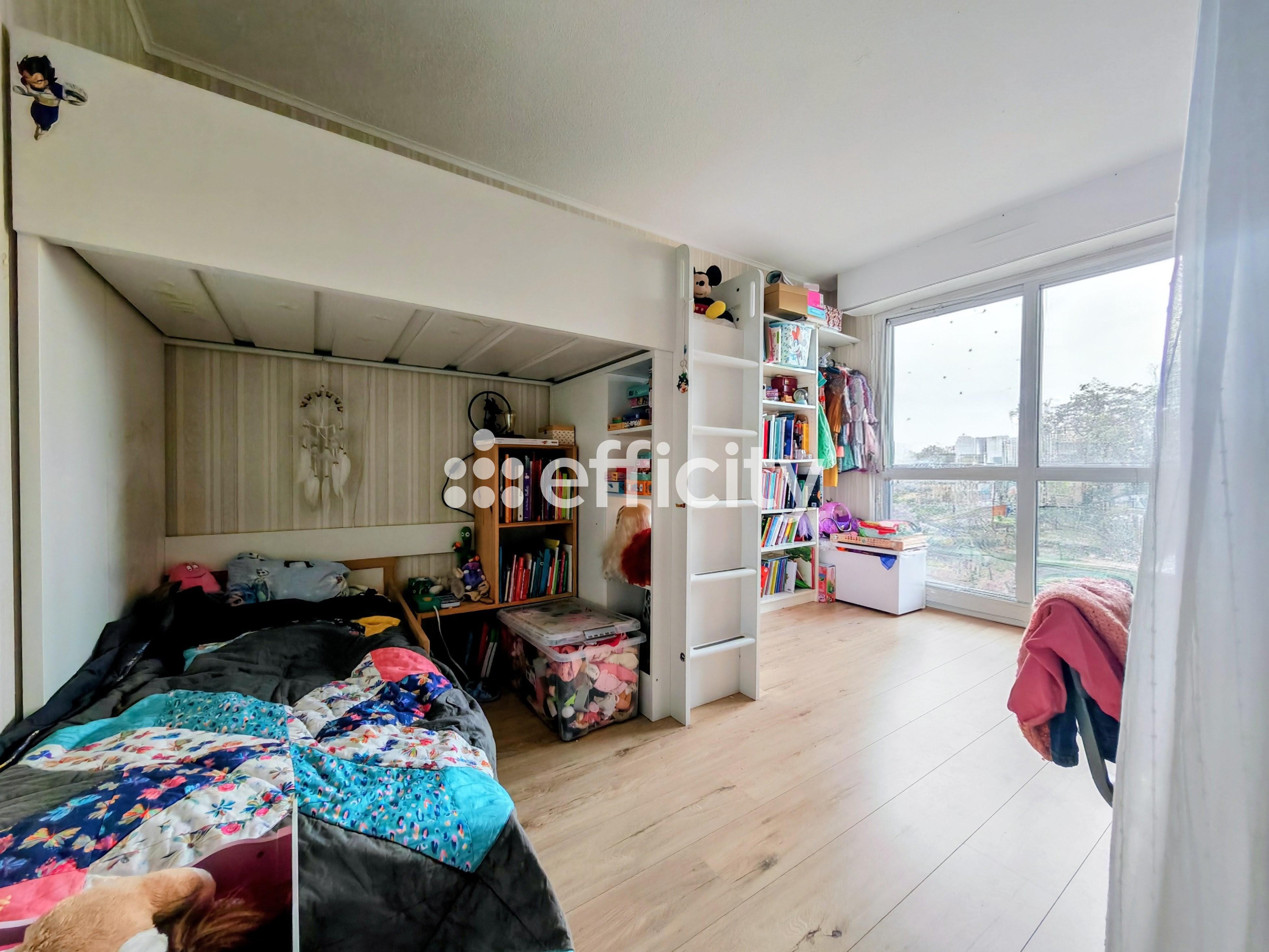 Achat immobilier Appartement 5 pièces  100m2 à Le Bouscat (33110) - Photo n°16