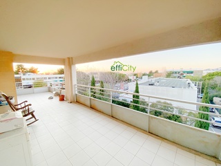 appartement 4 pièces - 100m2 à Marseille (13008)