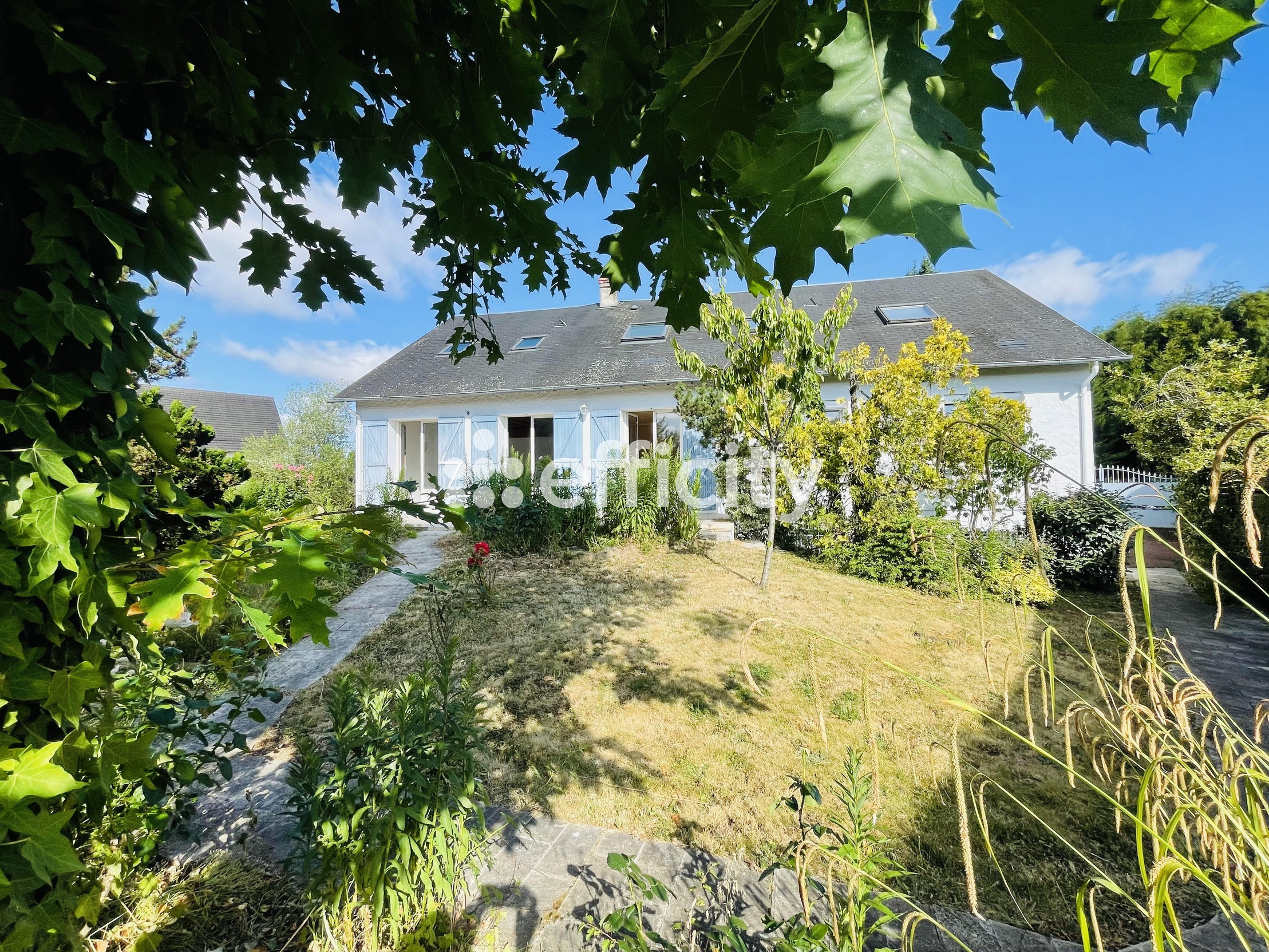 maison 9 pièces - 228m2 à Saint-Jean-le-Blanc (45650)