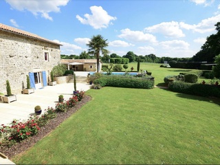 maison 5 pièces - 356m2 à Saint-Romans-lès-Melle (79500)