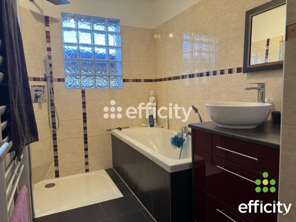 Achat immobilier Maison 7 pièces  133m2 à Vert-en-Drouais (28500) - Photo n°4