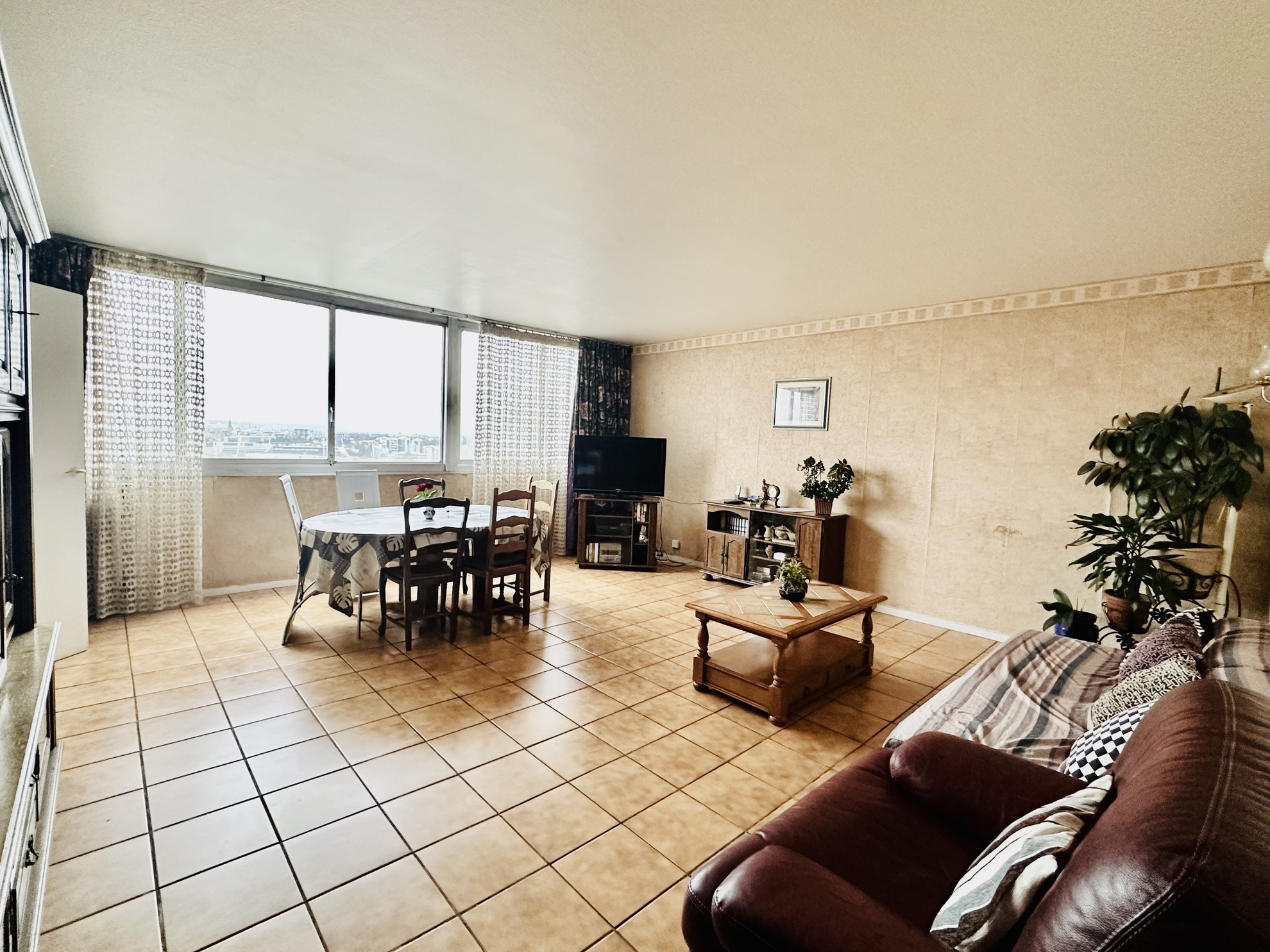 appartement 5 pièces - 94m2 à Paris (75013)