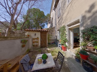 appartement 2 pièces - 43m2 à Nîmes (30900)