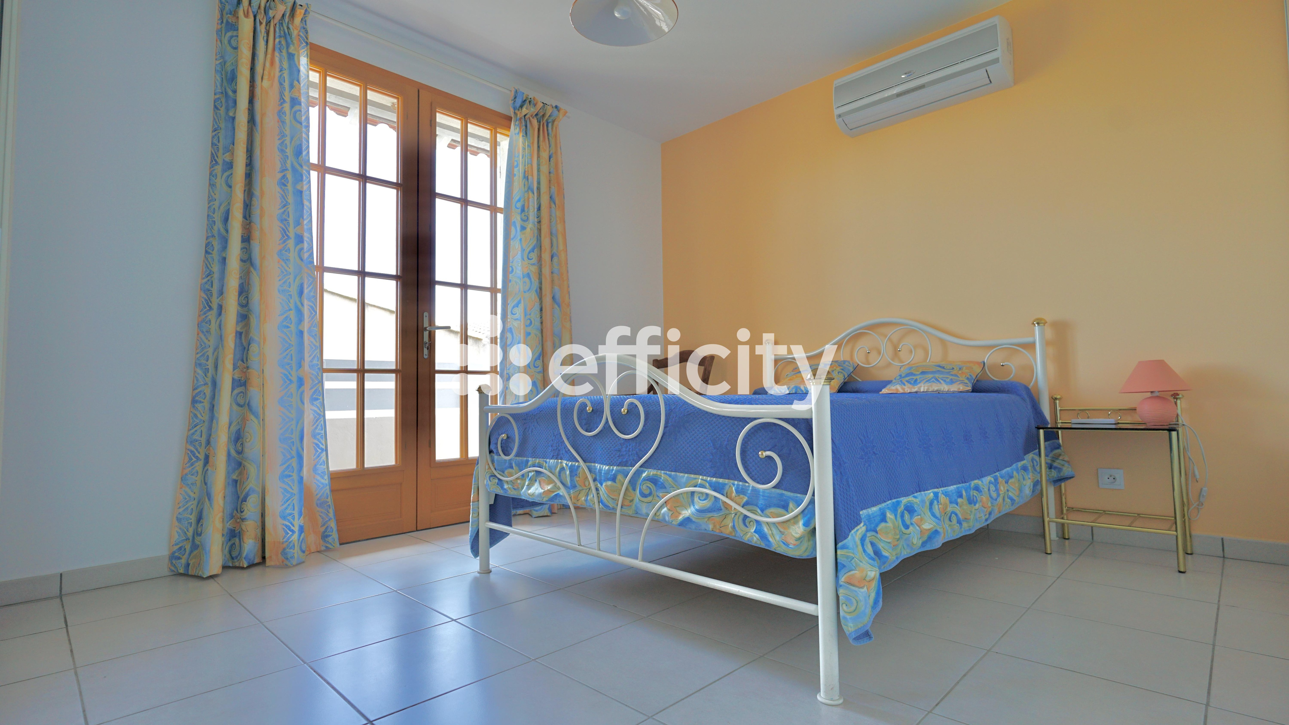 Achat immobilier Maison 7 pièces  181m2 à Aigues-Mortes (30220) - Photo n°7