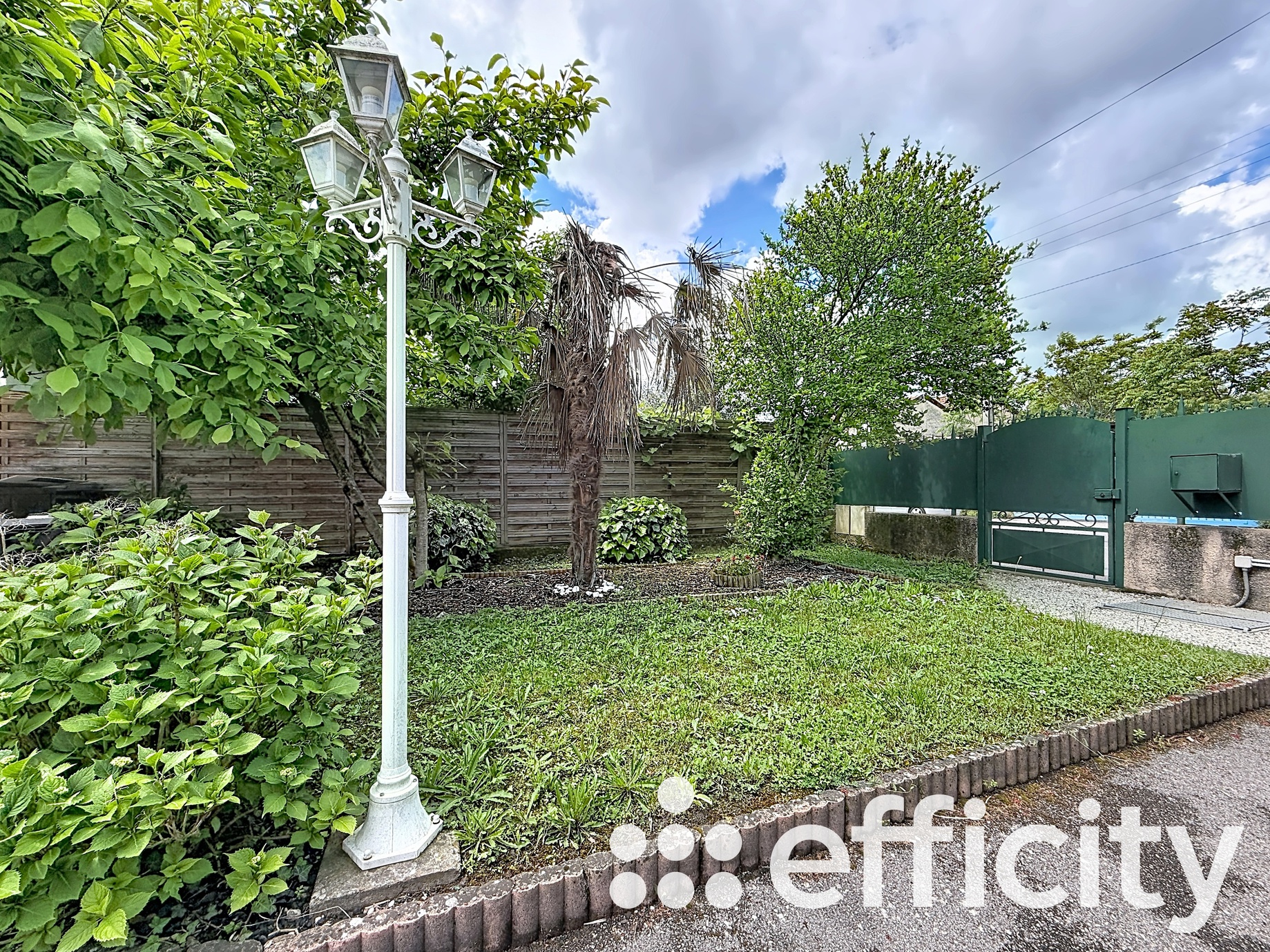 maison 6 pièces - 156m2 à Villeurbanne (69100)