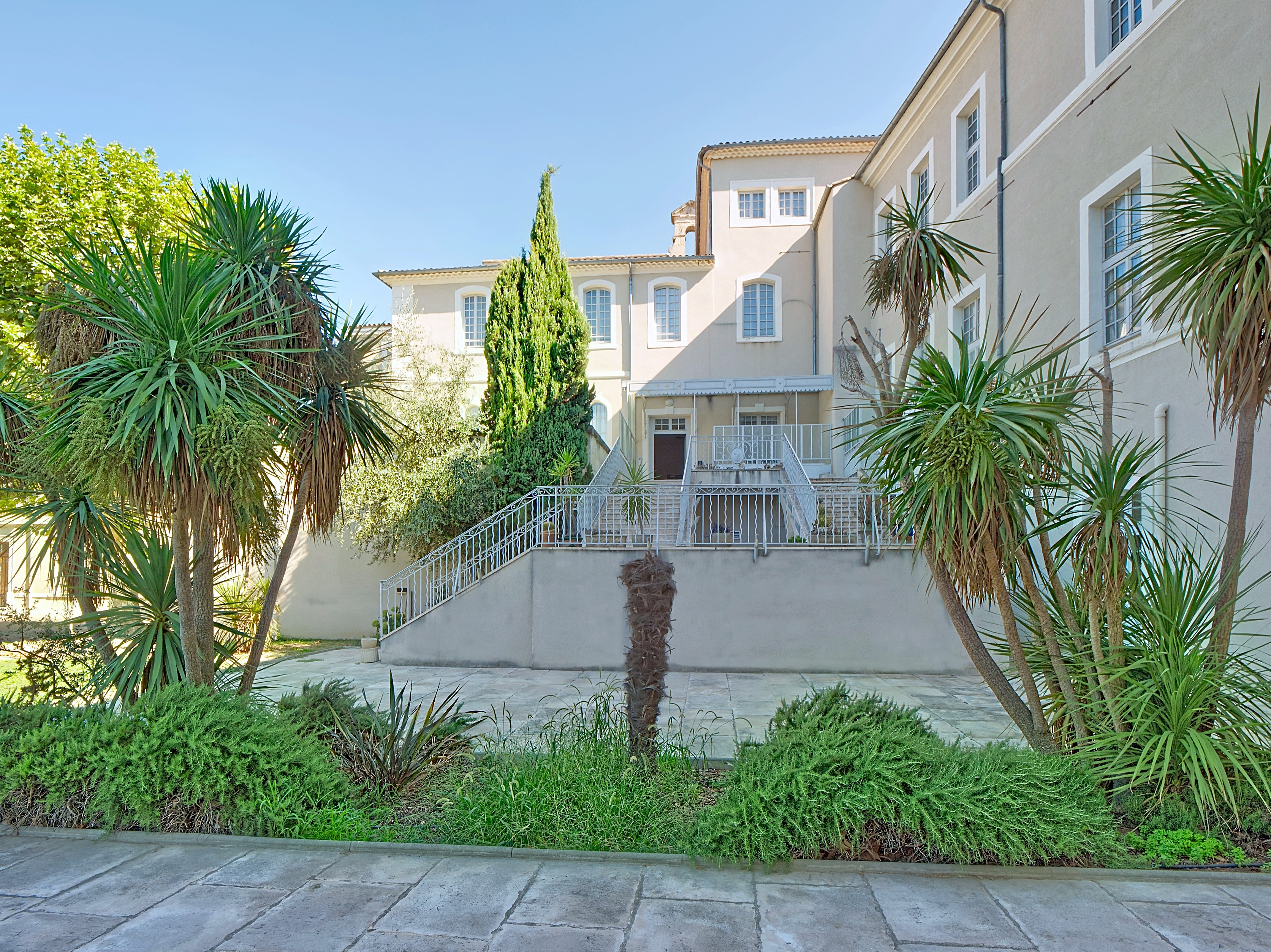 Appartement 3 pièces 99 m² · à Tarascon · 99 m² · 210 000 €