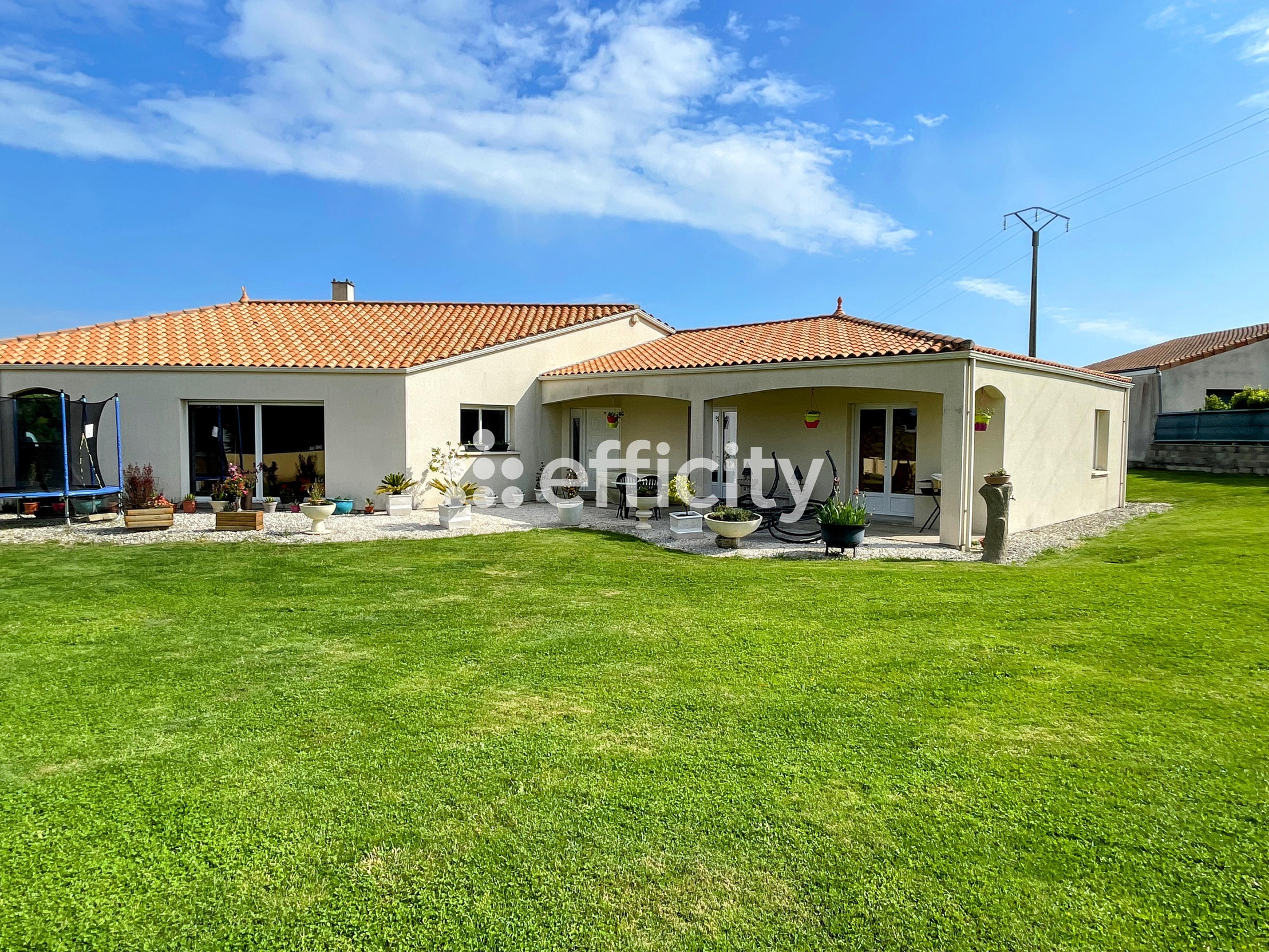 maison 5 pièces - 152,0m2 à Champdolent (17430)