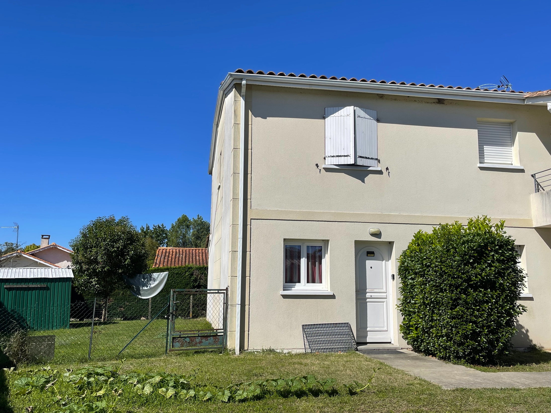 maison 3 pièces - 66m2 à Les Églisottes-et-Chalaures (33230)