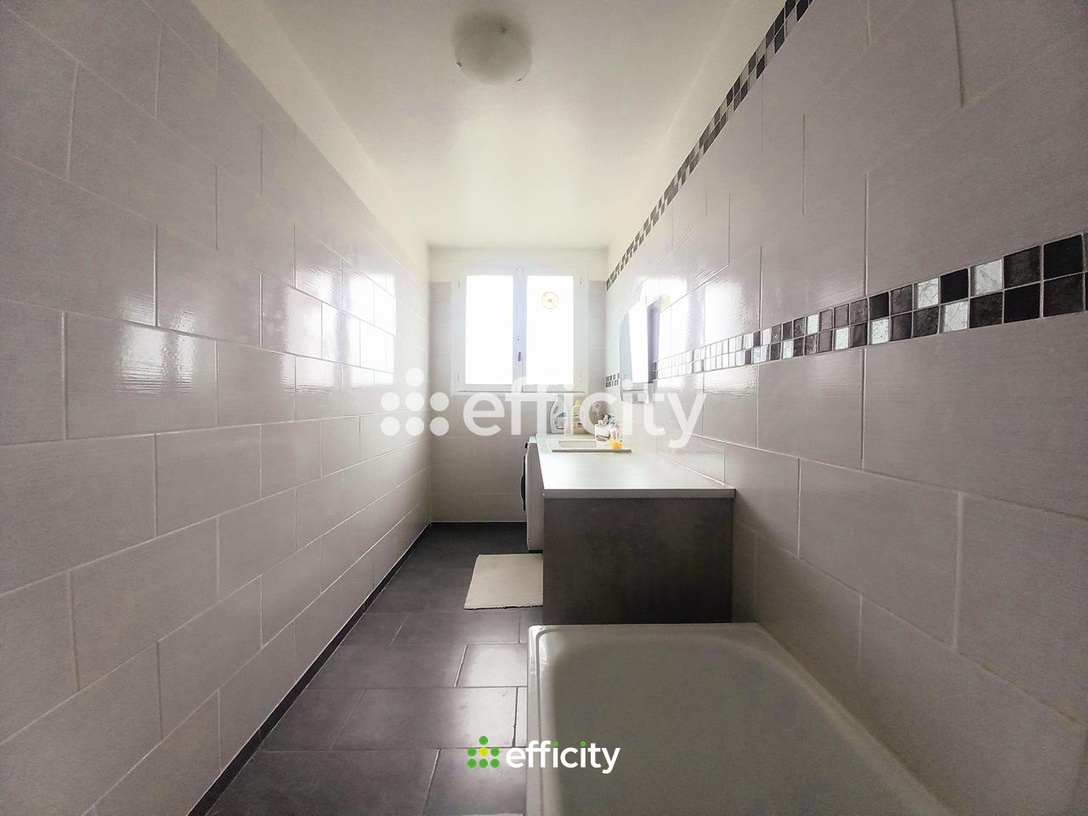 Achat immobilier Appartement 6 pièces  105m2 à Joué-lès-Tours (37300) - Photo n°8