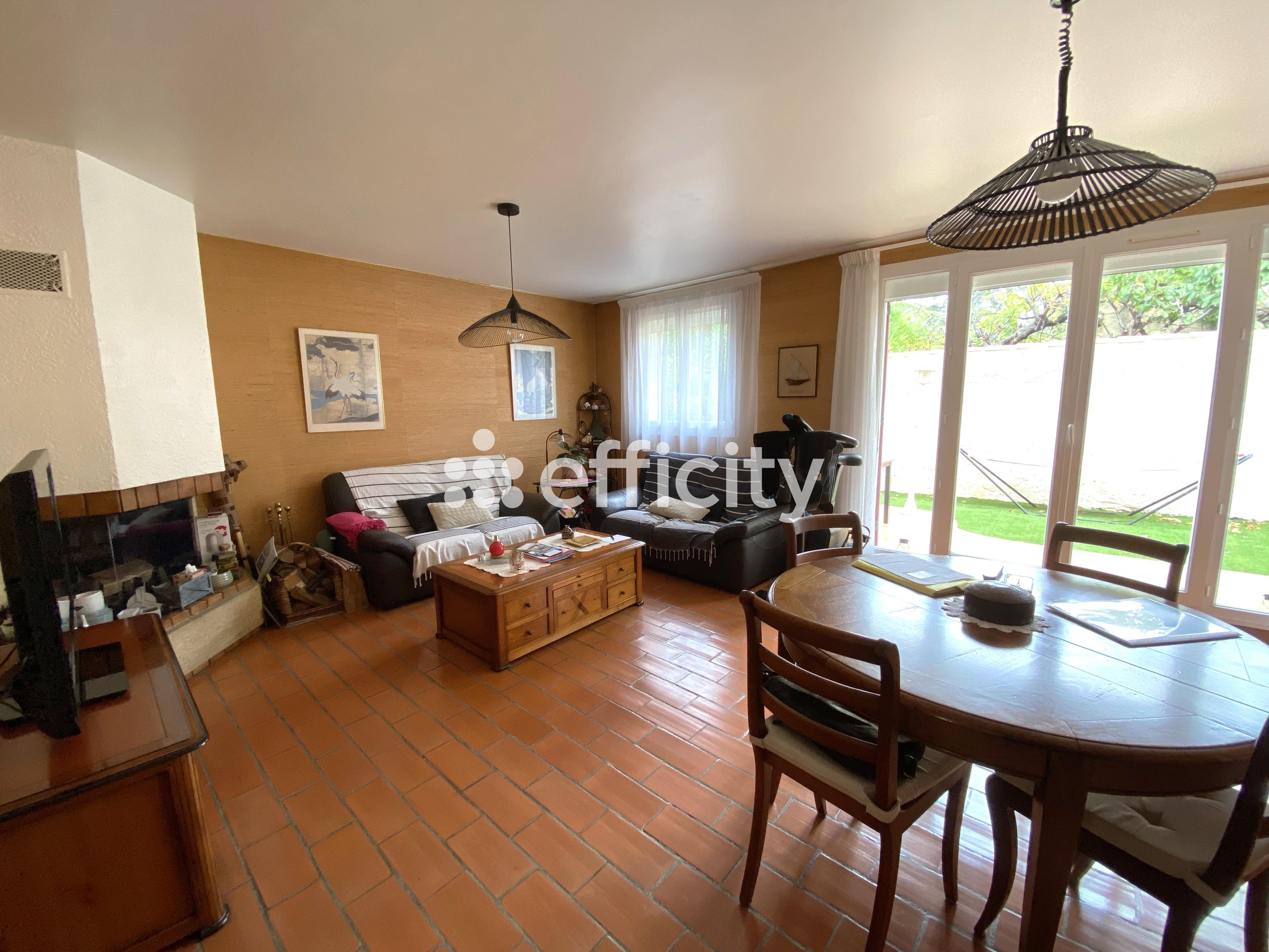 maison 5 pièces - 98m2 à Marseille (13009)