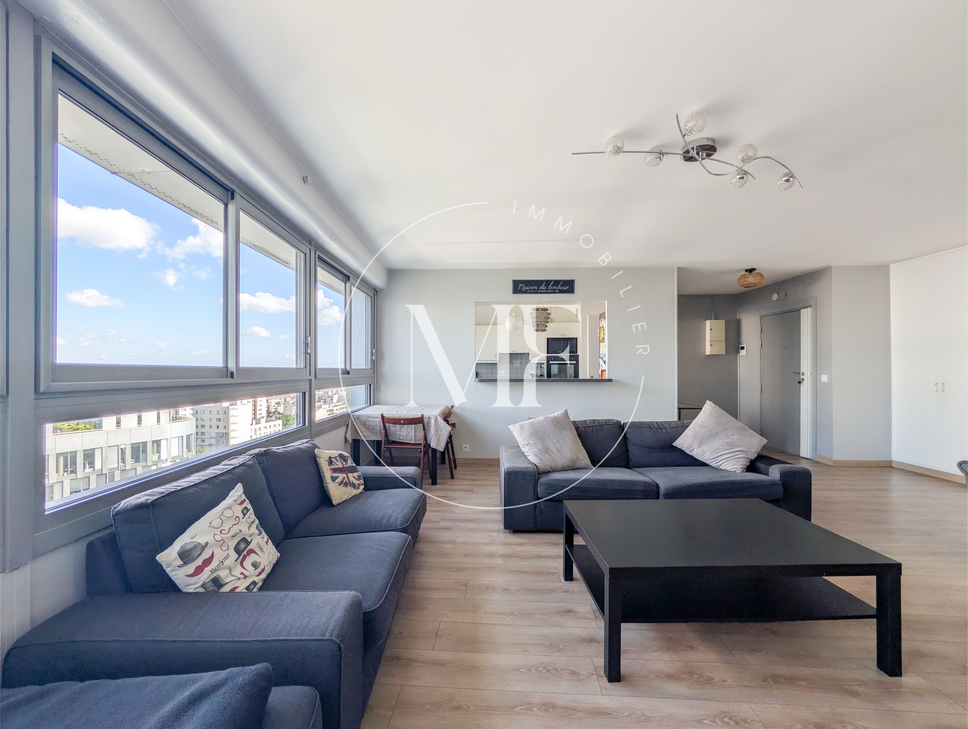 appartement 4 pièces - 87m2 à Courbevoie (92400)