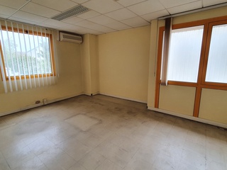 local-commercial 10 pièces - 528m2 à Aix-en-Provence (13090)