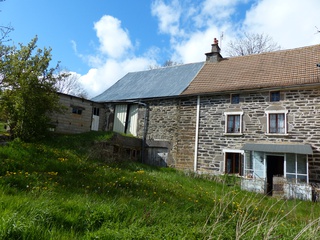 maison 4 pièces - 90m2 à Peyrusse (15170)