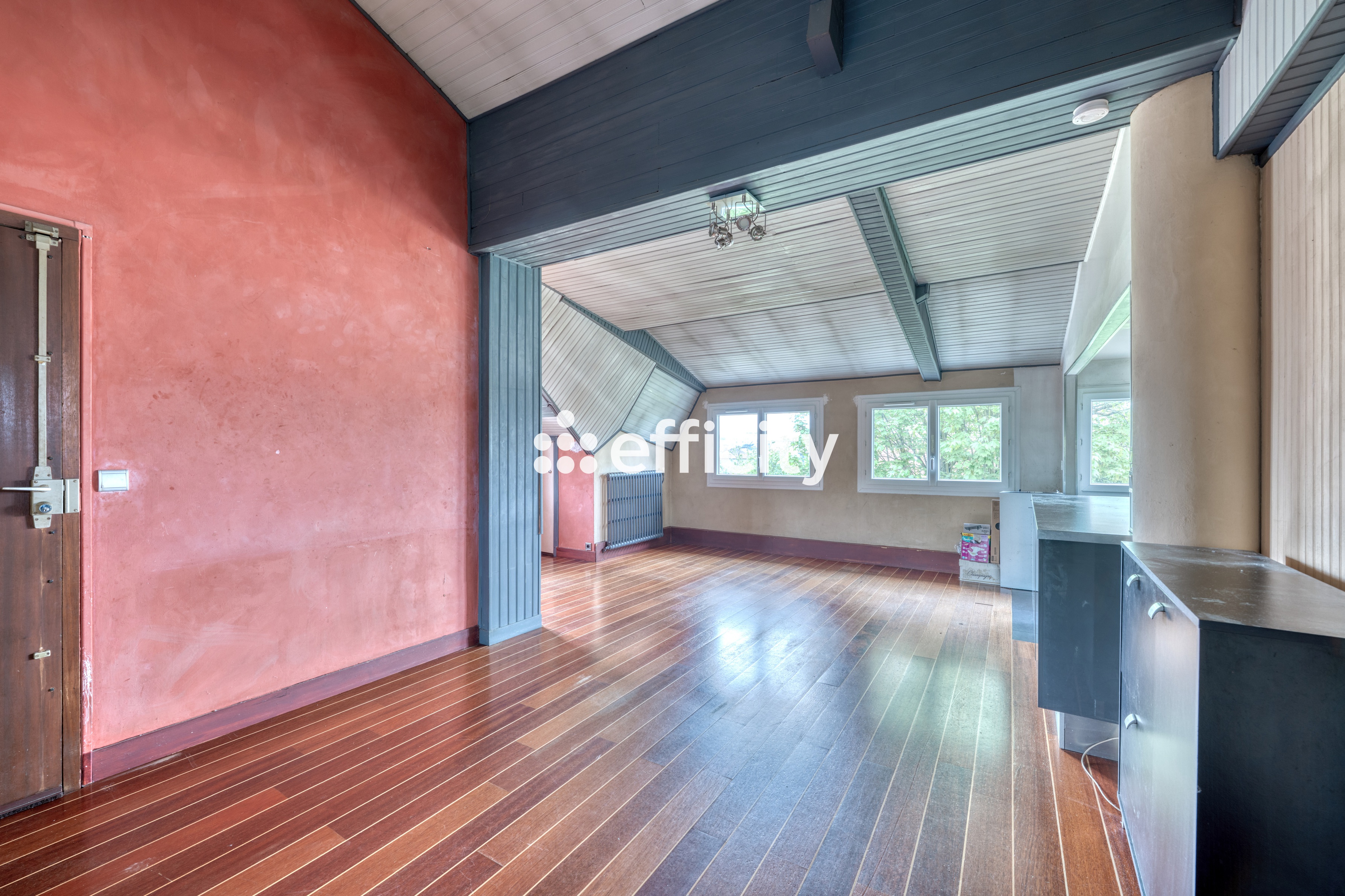 Achat immobilier Appartement 3 pièces  70m2 à Livry-Gargan (93190) - Photo n°1