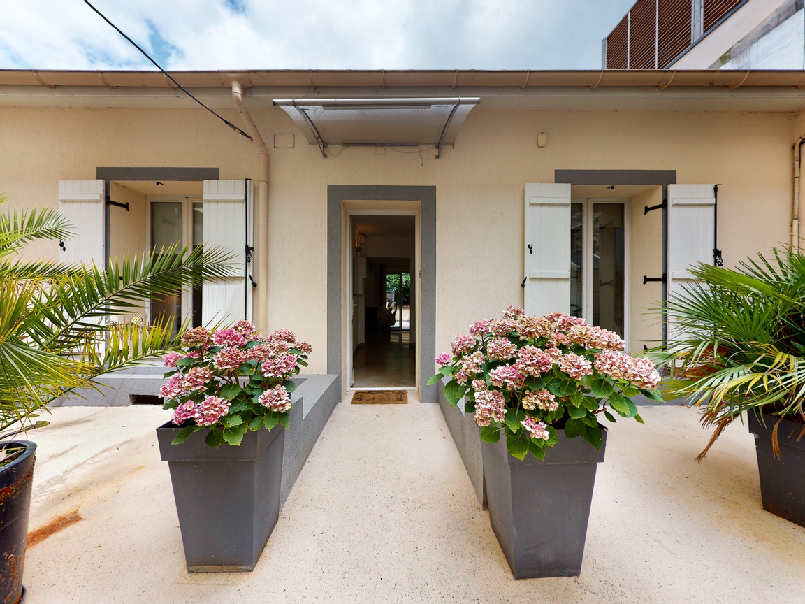 Maison a vendre courbevoie - 5 pièce(s) - 137 m2 - Surfyn