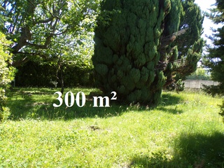 terrain  - 300m2 à Althen-des-Paluds (84210)