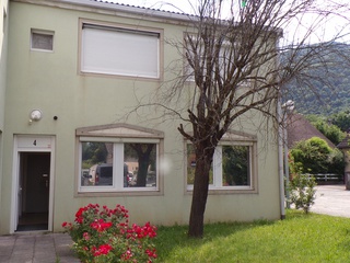 local-commercial 4 pièces - 95m2 à Poisat (38320)