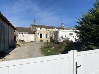 maison 4 pièces - 110m2 à Les Artigues-de-Lussac (33570)