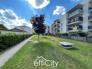 appartement 4 pièces - 79m2 à Vaulx-en-Velin (69120)