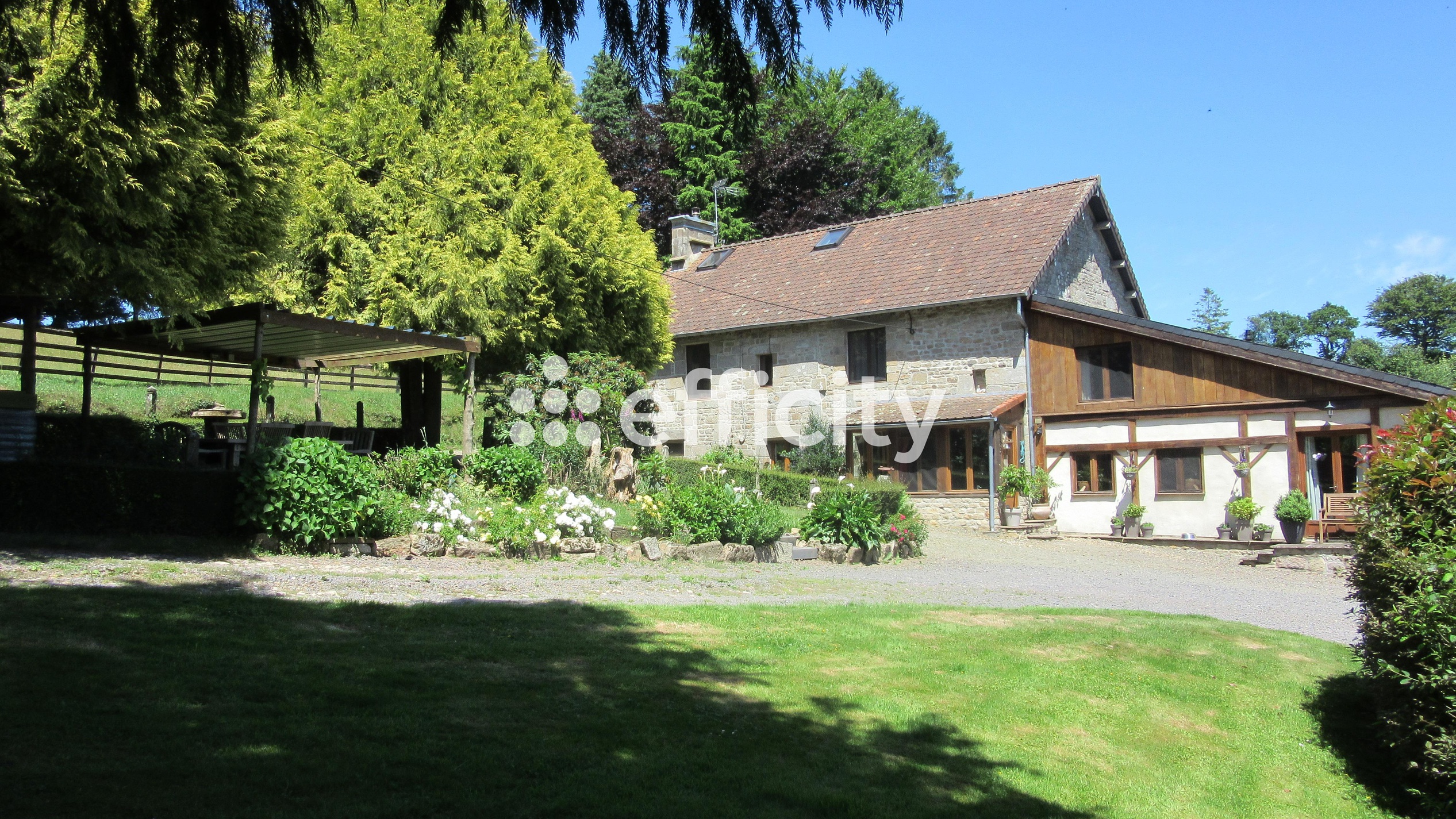 maison 11 pièces - 290m2 à Noues de Sienne (14380)