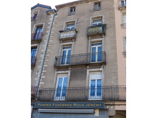 immeuble  - 240m2 à Langogne (48300)