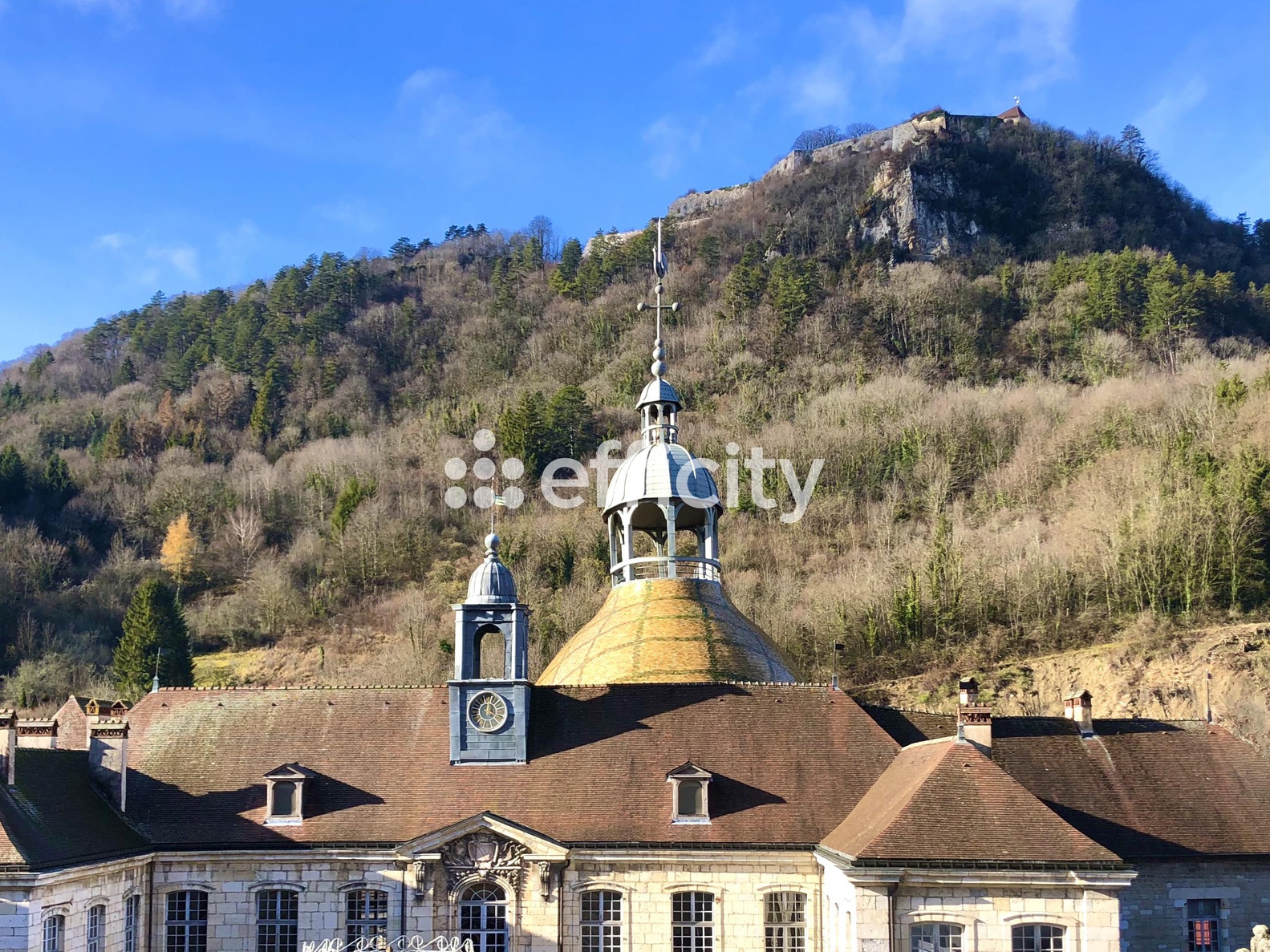 appartement 5 pièces - 140m2 à Salins-les-Bains (39110)