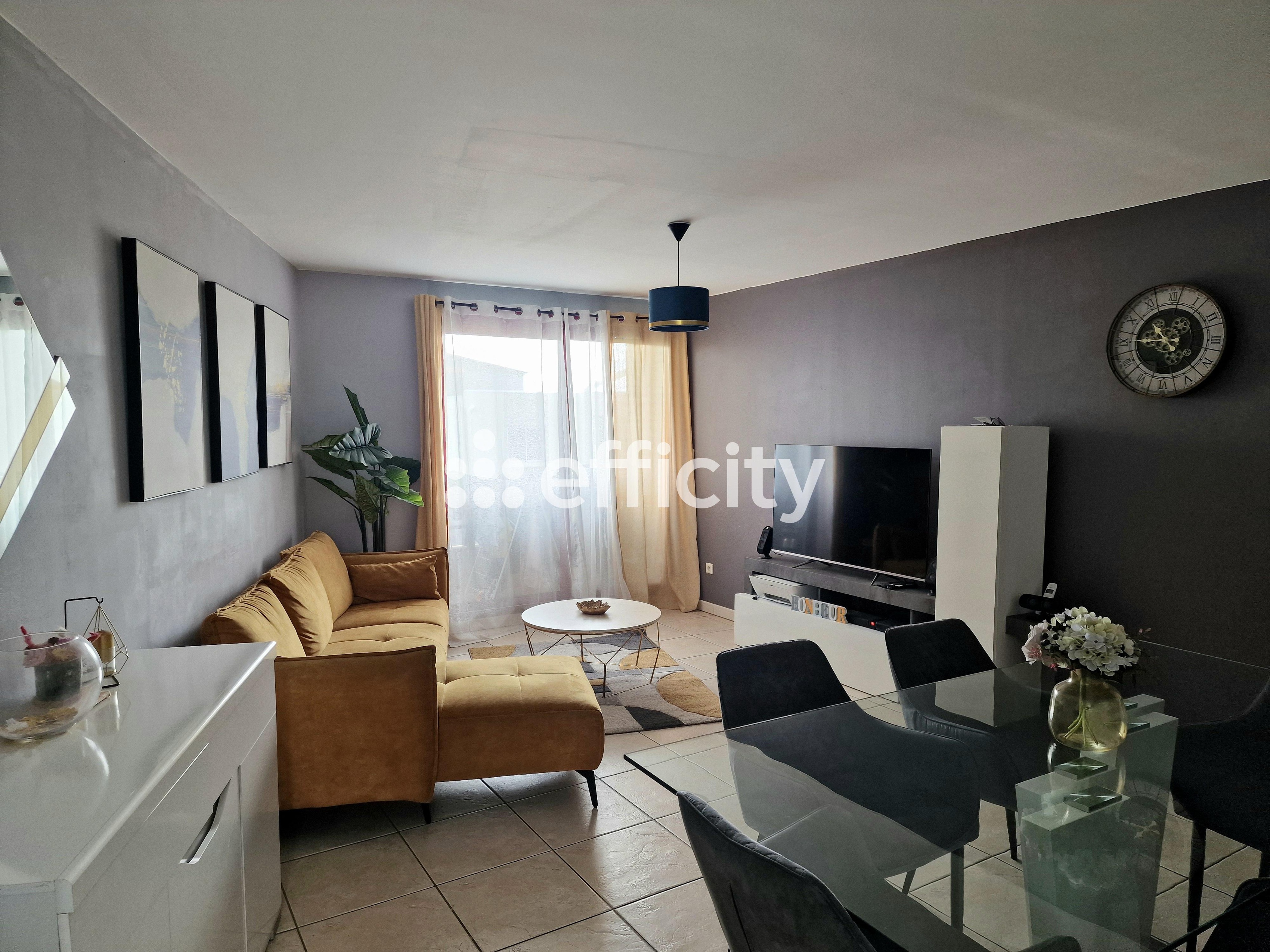 Achat immobilier Appartement 3 pièces  60m2 à Saint-Denis (97400) - Photo n°1
