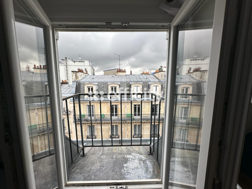 appartement 1 pièces - 10m2 à Paris (75008)