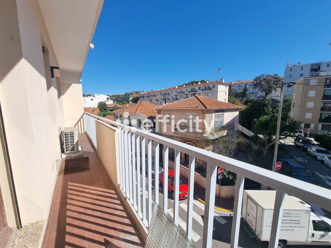 appartement 2 pièces - 50m2 à Cannes (06150)