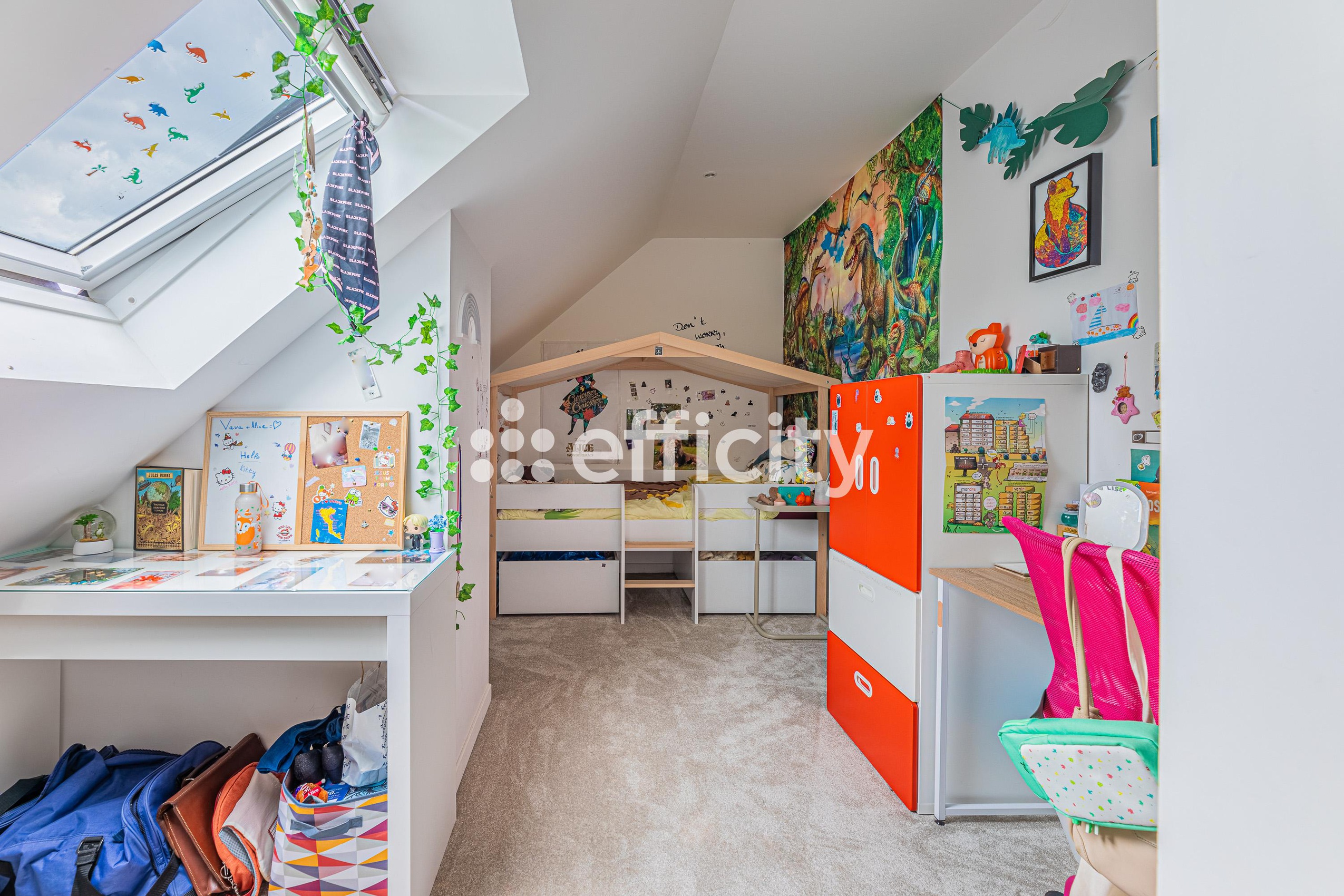 Achat immobilier Maison 8 pièces  205m2 à Saint-Cyr-sur-Loire (37540) - Photo n°11