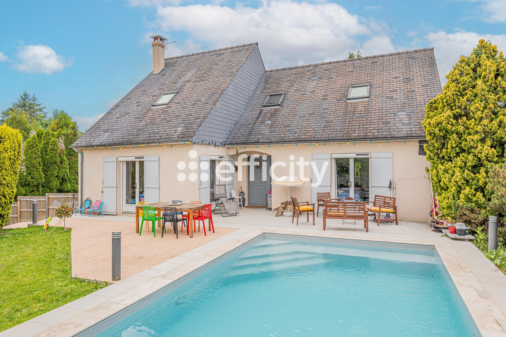 maison 8 pièces - 205m2 à Saint-Cyr-sur-Loire (37540)