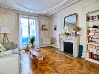 appartement 2 pièces - 50m2 à Paris (75010)