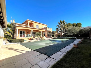maison 6 pièces - 230m2 à Châteauneuf-de-Gadagne (84470)