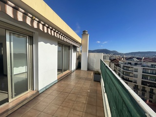 appartement 2 pièces - 59m2 à Nice (06000)