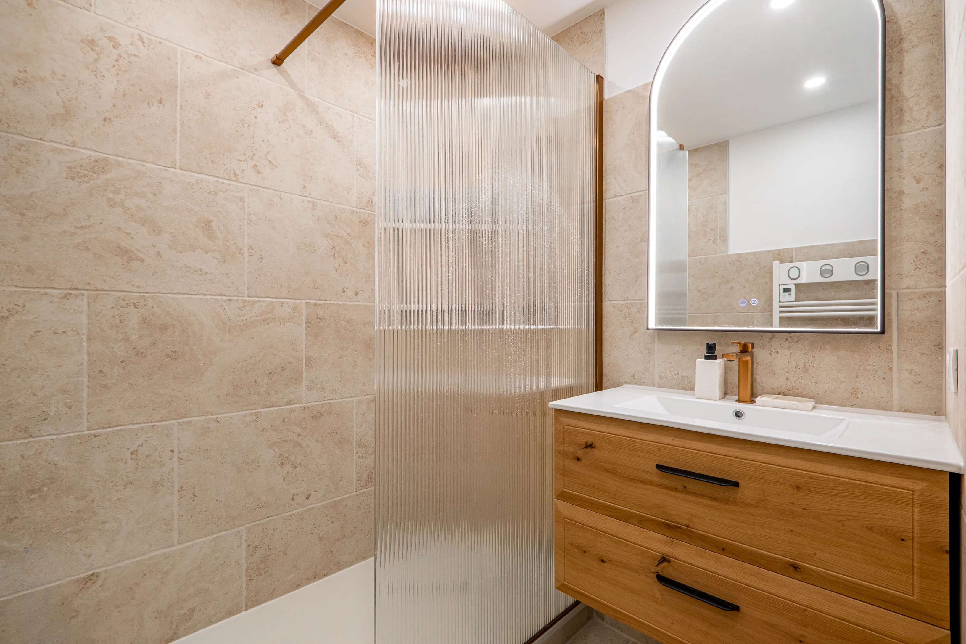 Achat immobilier Appartement 2 pièces  50m2 à Nice (06200) - Photo n°11