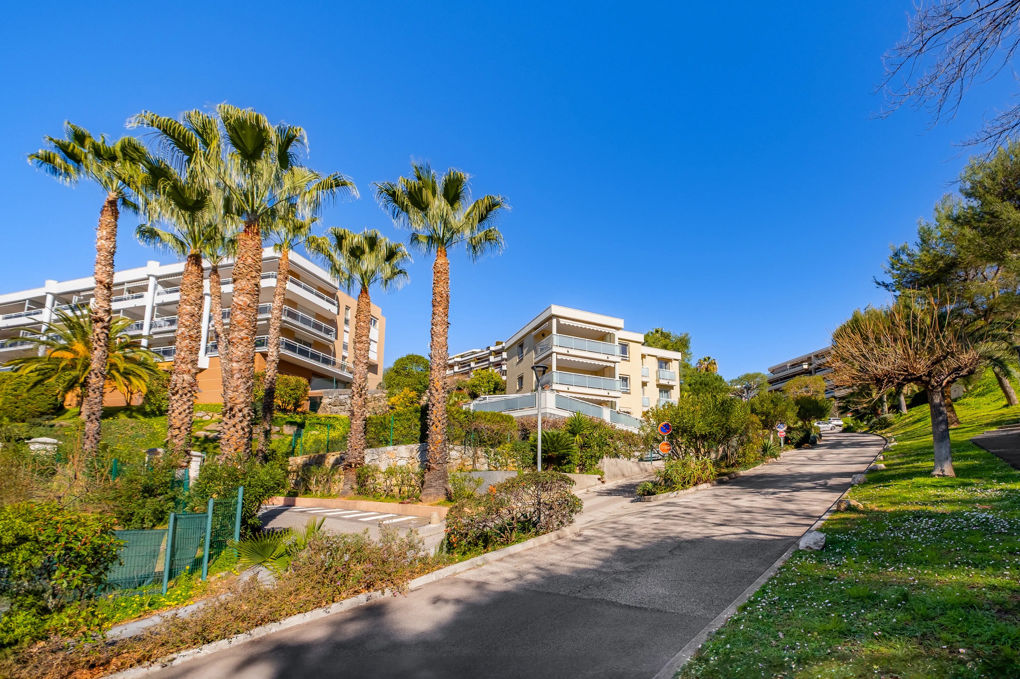 Achat immobilier Appartement 2 pièces  50m2 à Nice (06200) - Photo n°13