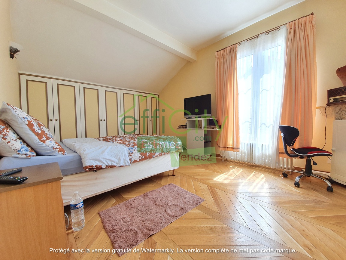 Maison a vendre bezons - 5 pièce(s) - 135 m2 - Surfyn