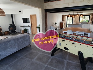 maison 9 pièces - 355m2 à La Rochefoucauld-en-Angoumois (16110)