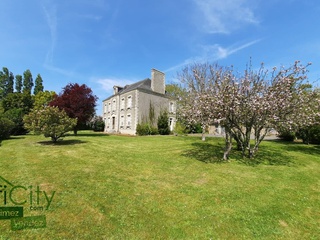 maison 9 pièces - 200m2 à Le Dézert (50620)