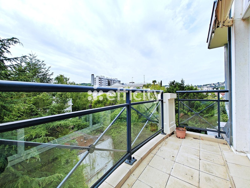 appartement 3 pièces - 65,3m2 à Le Plessis-Robinson (92350)
