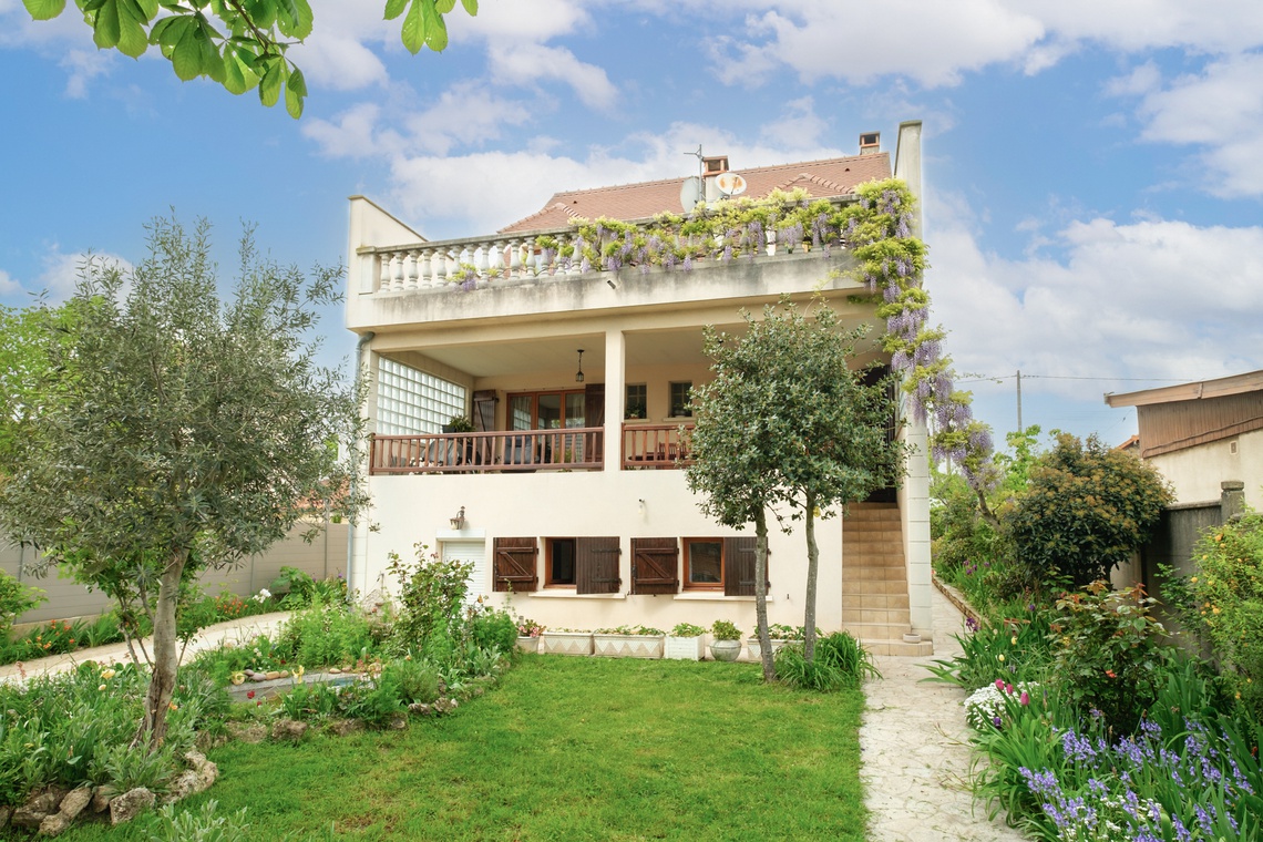 maison 6 pièces - 120m2 à Houilles (78800)