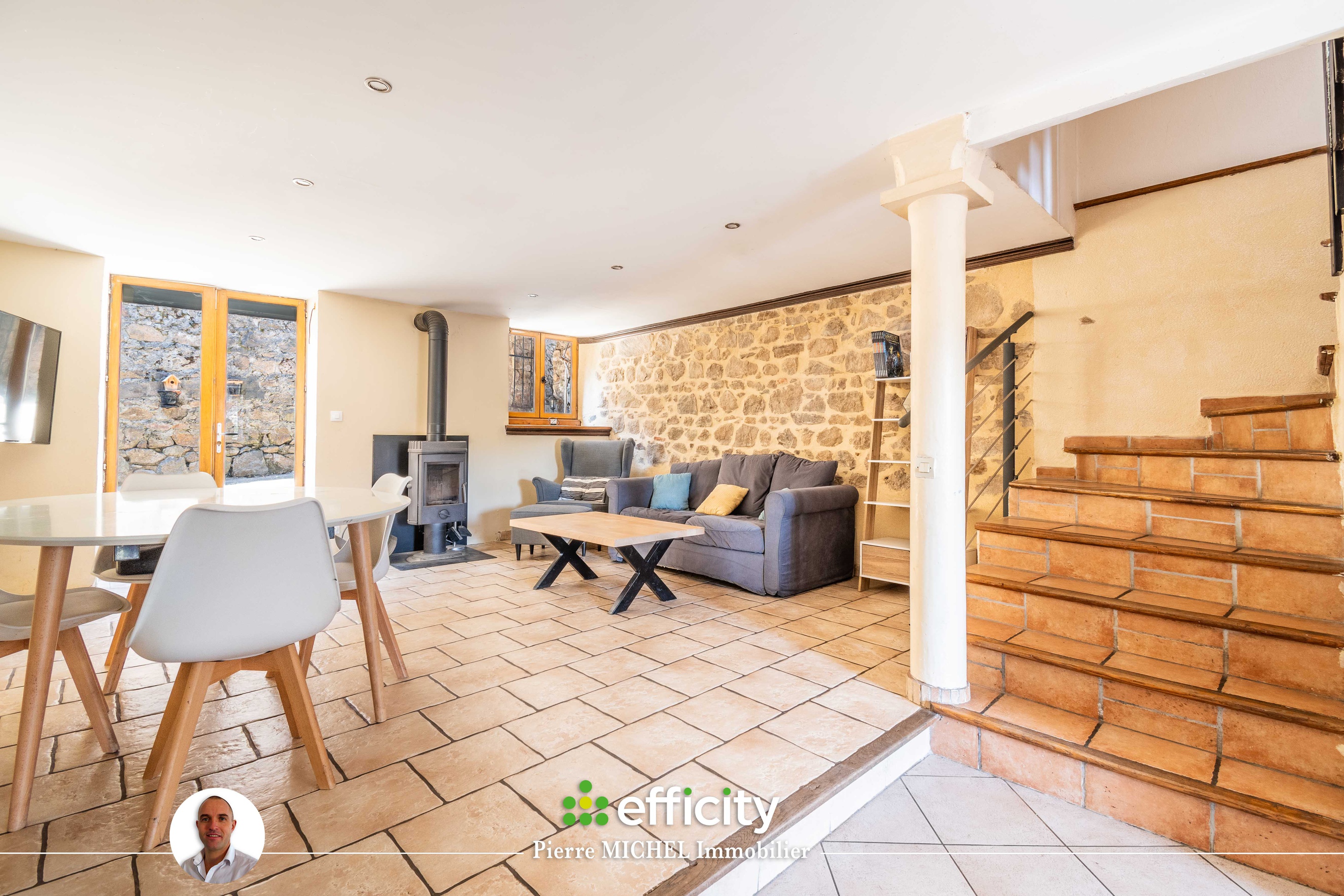 maison 7 pièces - 132m2 à Longessaigne (69770)