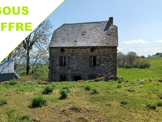 maison 2 pièces - 80m2 à Charmensac (15500)