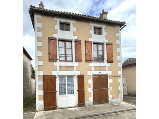 maison 5 pièces - 115m2 à Gençay (86160)