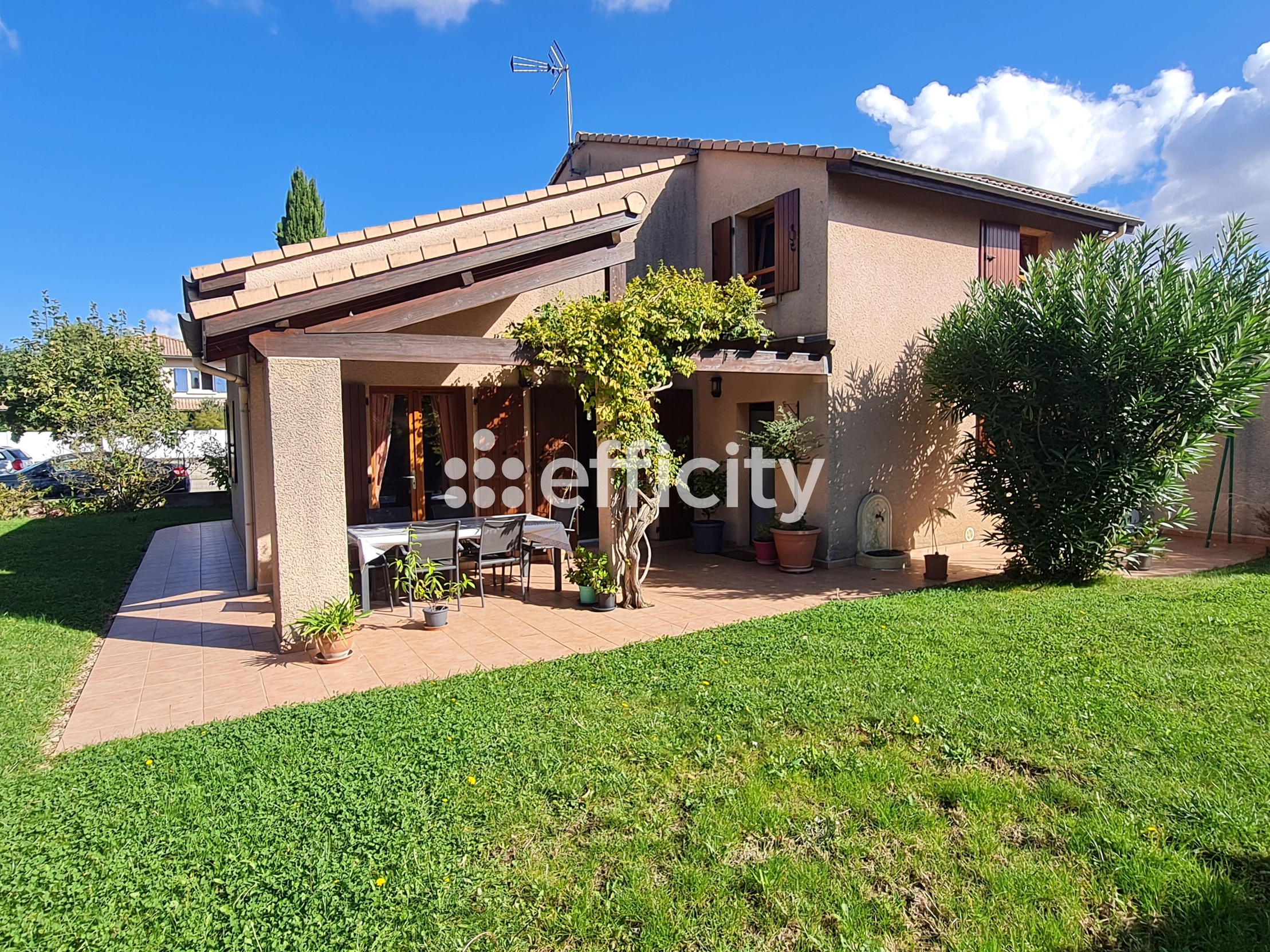 maison 4 pièces - 99m2 à Valence (26000)