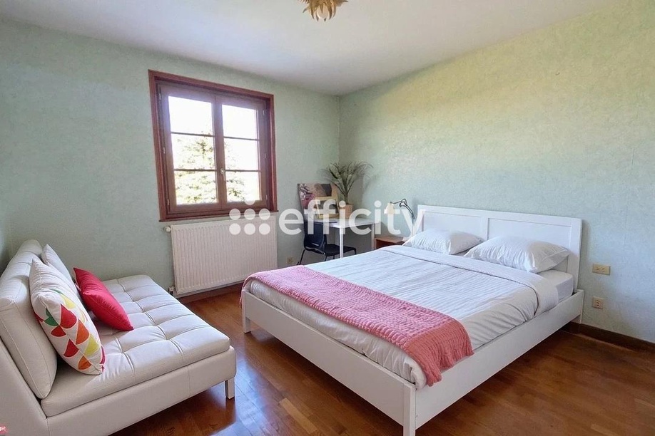 Achat immobilier Maison 8 pièces  179m2 à Saint-Jean-sur-Veyle (01290) - Photo n°10